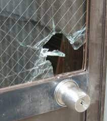 強盗から身を守るガラス　＃だから1.5度